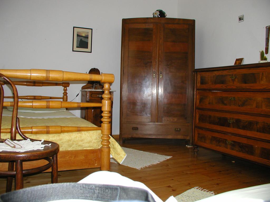 Apartment Milka Vinjerac Oda fotoğraf